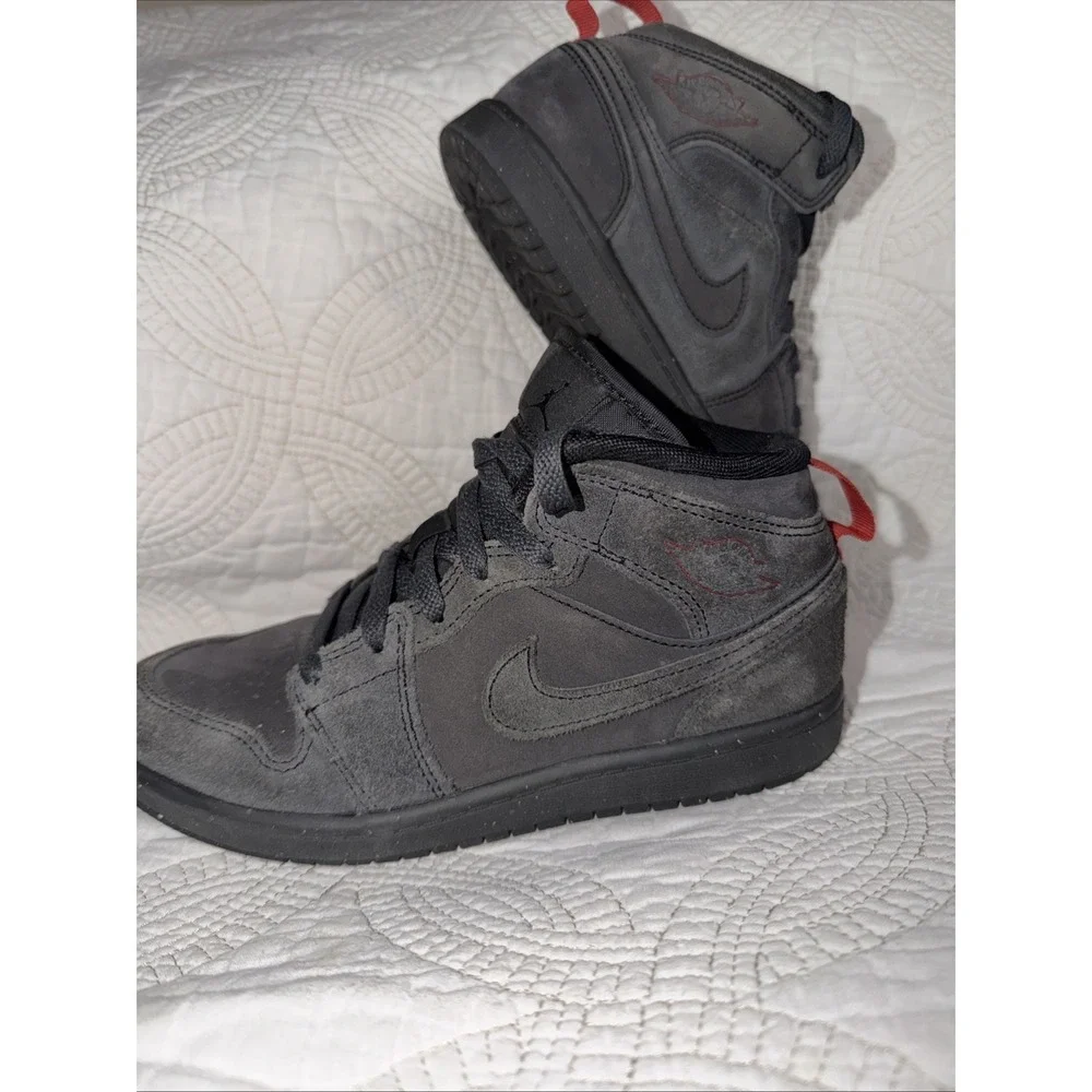 Nike Air Jordan 1 Mid Craft Dark Smoke Red Tab 2.5y Sneakers